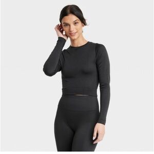 Women's Seamless Long Sleeve Crop Top - All In Motion™ Black M